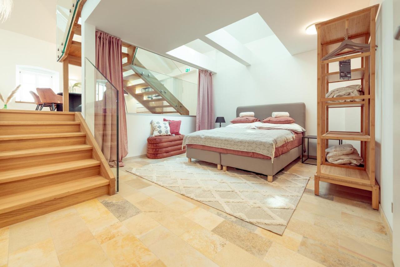 크렘스안더다노 Penthouse Maxfux Direkt In Der Fussgaengerzone 130M2 아파트 외부 사진
